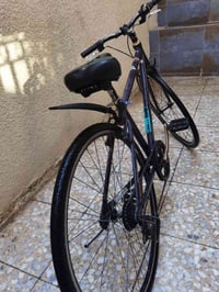 C700 • ٢٧ انش • فريم المنيوم