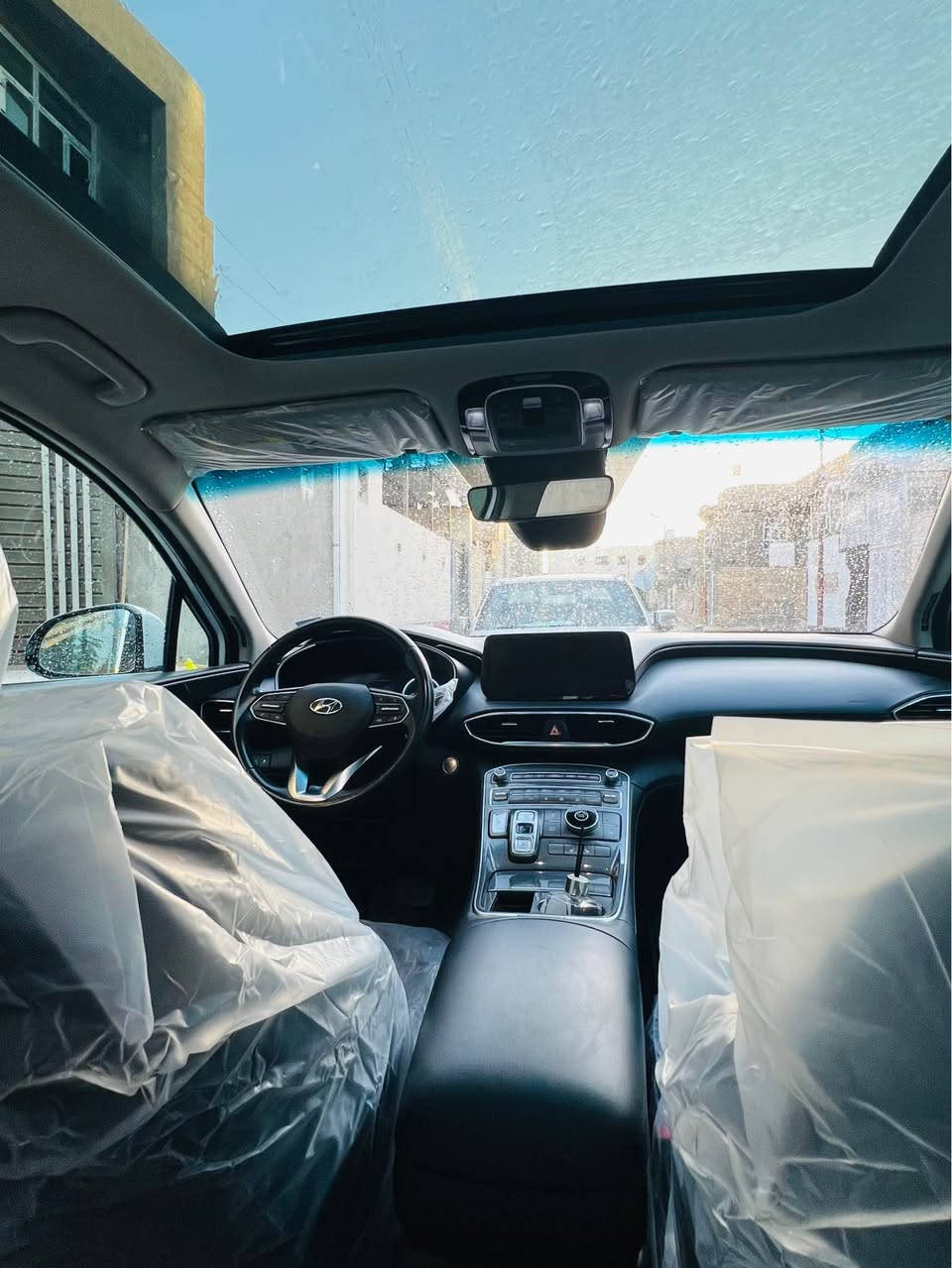 سلام عليكم 🫡 
سنتافيا موديل 2022 
فول مواصفات 
:شاشه كامره 
:فول تحكم ستيرن 
:كشنات جلد بلاد وتدفئه 
:كشنات كهرباء ⚡️ 
لد امامي بك لايت لد لايت زنون بلاد 
: كير دكم 
:كشنات تدفئه تبريد
:تشغيل عن بعد
:شاحن لاسلكي 
: دشبول شاشه 
:بصمه 
: صندوق كهرباء 
:بردات جانبيه بلاد
:ويل كروم 
:حساسات خلفيه 
: رادارت جانبيه وخلفيه 
وبعد بيه مواصفات 
مكينه 2509 تنفس طبيعي امريكي حادثه جاملغ وبنيد حره مداور ثاني يوم ب اسمي السعر 213 مع المجال الرقم ‭0780 233 9264‬ السماوا, المثنى
