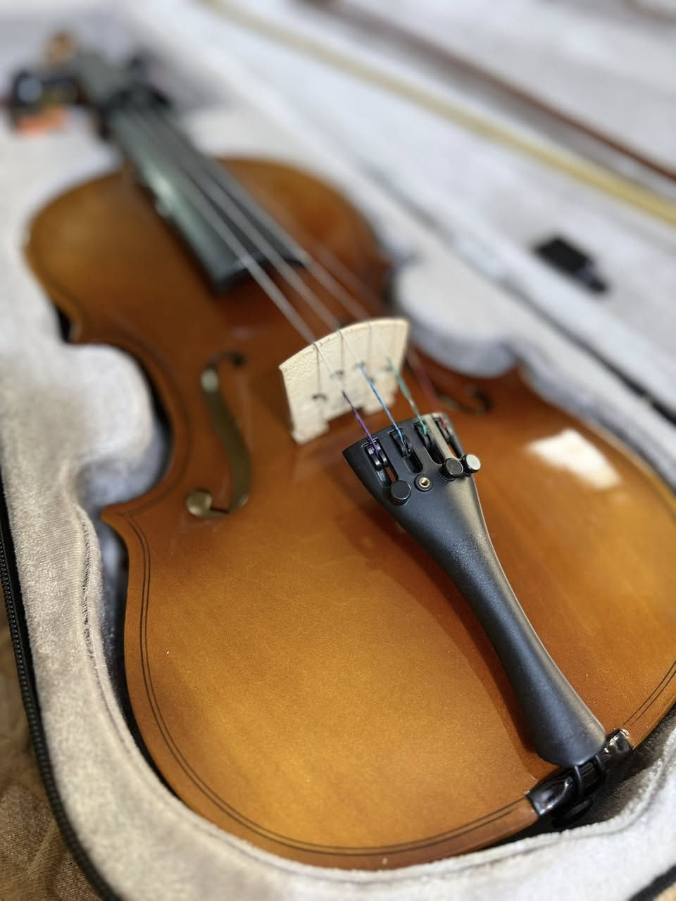 كمان جديد خشب اصلي سعر ٧٥ الف


**إذا كنت صاحب هذا الإعلان وتريد حذفه لأي سبب، رجاءا أرسل رسالة إلى الدعم الفني**