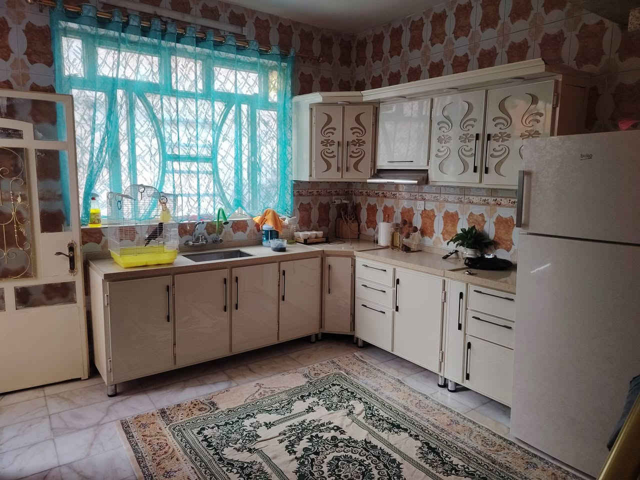 دار للبيع مع الاثاث المساحه 50 متر طابقين  العنوان الشعلة الدوانم شارع الغربي سكله ابو عيسى للاستفسار الاتصال على الرقم ***********
