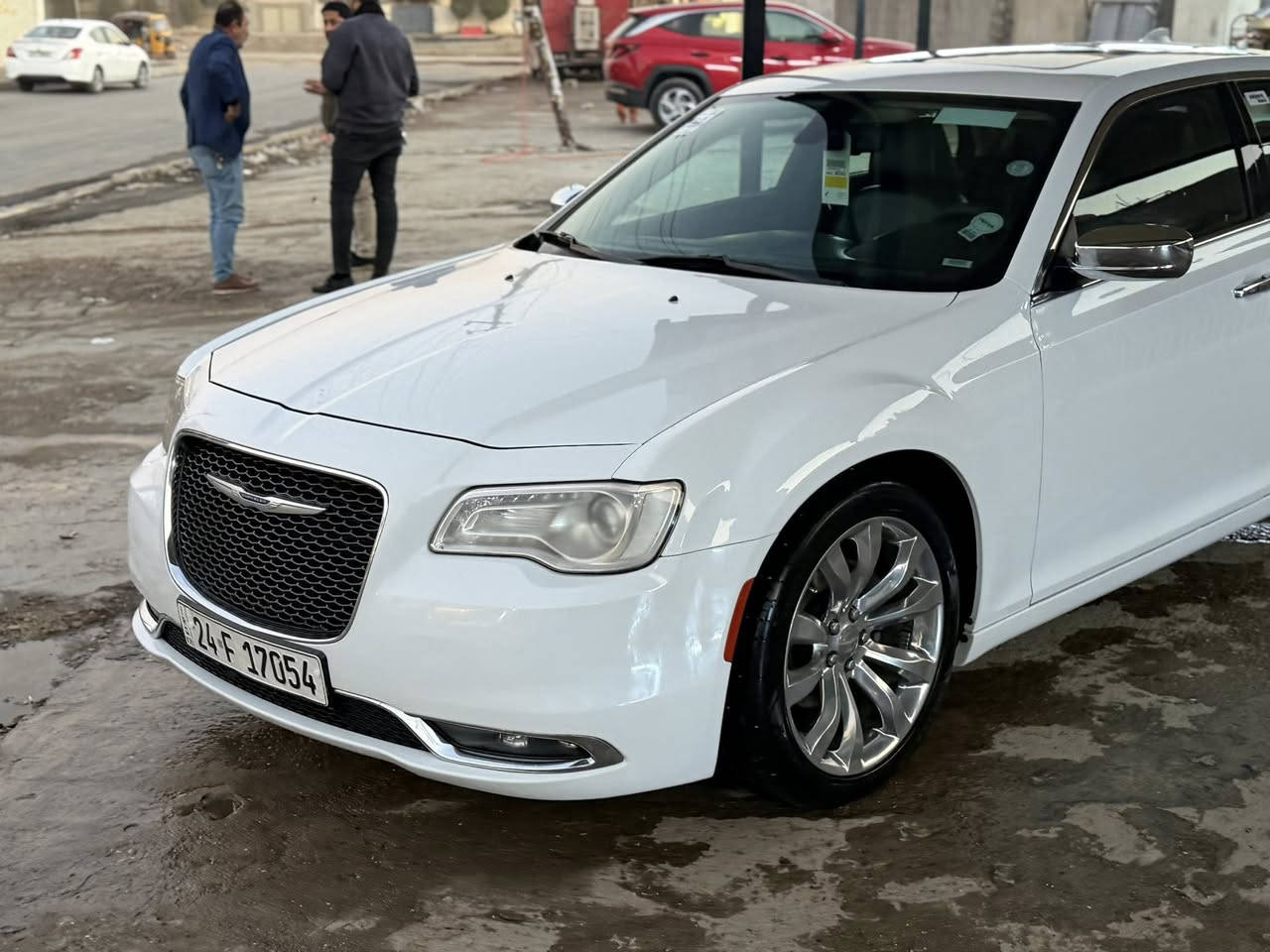 اوباما 2019 فئة C كلين تايتل السيارة بحالة ممتازة ونظيفة جداً كفالة عامة بدون صبغ بدون حادث حتى الدعاميات شرط السيارة جاهزة من كل النواحي وما متصرف عليها دينار واحد بيها مكانين PDR صغار جداً وغير واضحين

💎 ســعــر ✅ ::  الــرد تلقائي📮

المواصفات
بصمة تشغيل
بانوراما
تشغيل عن بعد
كشنات امامية تدفئة وتبريد
كشنات خلفية تدفئة
تحكمات ستيرن
مرايا جانبية هيتر
مرايا قلاب
تبريد قطعتين
كشنات خزن
ستيرن كهرباء
ستيرن تدفئة
وباقي مواصفات فئة C المعروفة
رقم دهوك باسمي
تحويل ثاني يوم
مكان السيارة بغداد زيونة

رقم صاحب السيارة 
***********
***********
