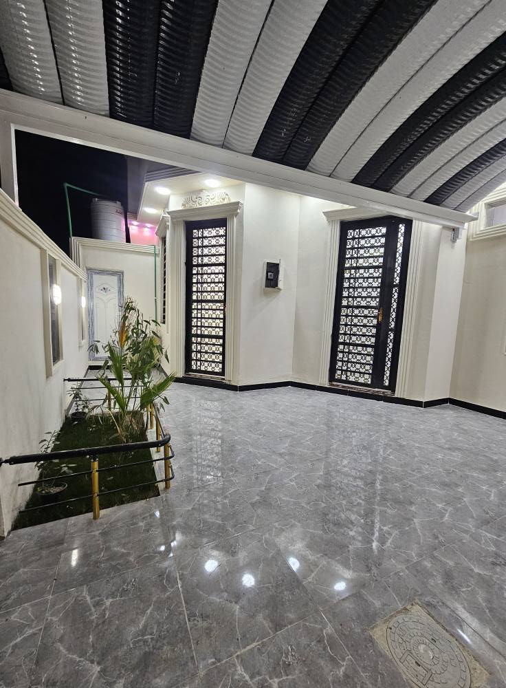 🏡 دار حديث للبيع – فرصة مميزة
📍 الموقع: البصرة / أبي الخصيب / محولة الزهيري
📐 المساحة: 200 متر مربع
📄 الملكية: طابو زراعي عراقي
✨ مواصفات الدار:
▪️ غرفتين نوم
▪️ صالة واسعة
▪️ مطبخ
▪️ ديوانية
▪️ صحيات متكاملة
▪️ كراج سيارة
▪️ حديقة
📞 للاستفسار والاتصال:
*********** البصرة, العراق
