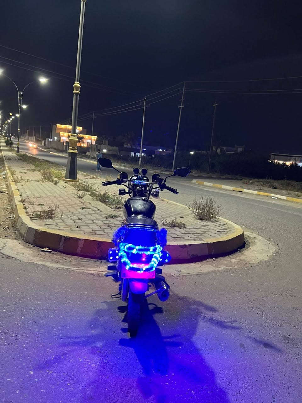 السلام عليكم موطور سونيك 24 محدث 25 شرط شلعه معدل ونشاط سعر 525 بي مجال للشرايه العنوان بيجي حي العصري قرب جامع فتاح***********
