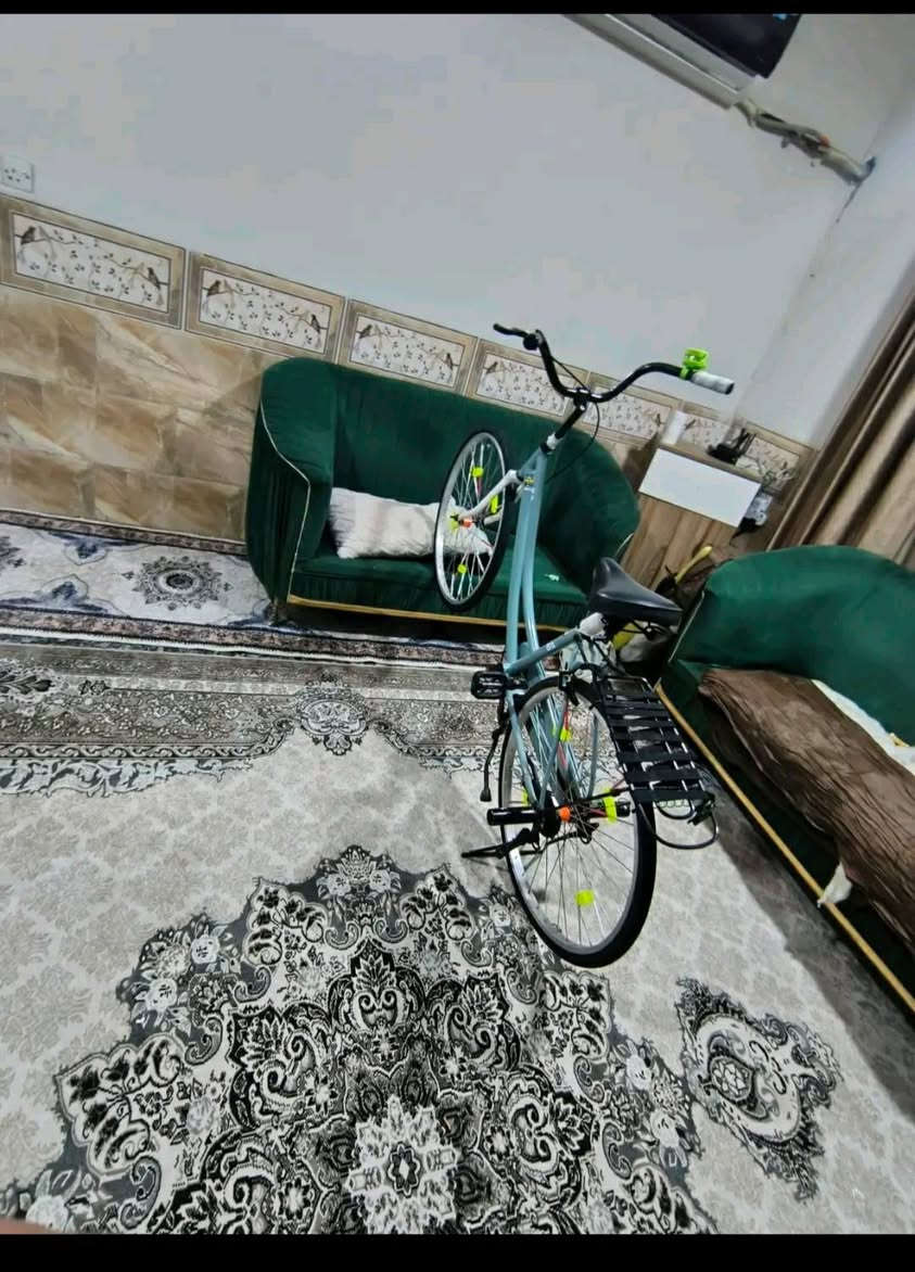 بايسكل للبيع
السعر 80 وبي مجال 

المكان ديوانيه حي العسكري قرب فلكه العلماء


**إذا كنت صاحب هذا الإعلان وتريد حذفه لأي سبب، رجاءا أرسل رسالة إلى الدعم الفني**