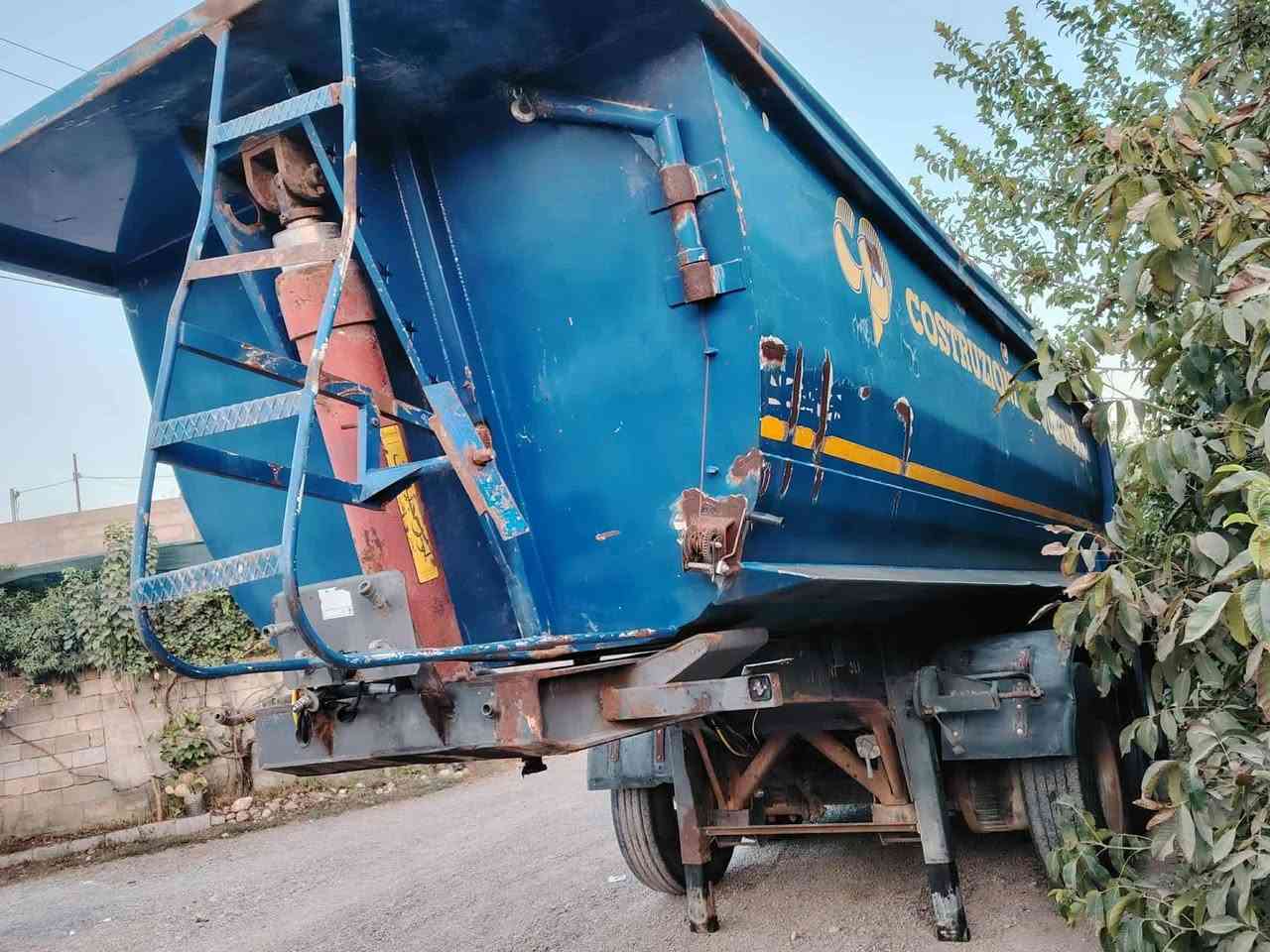 للبیع
***********
