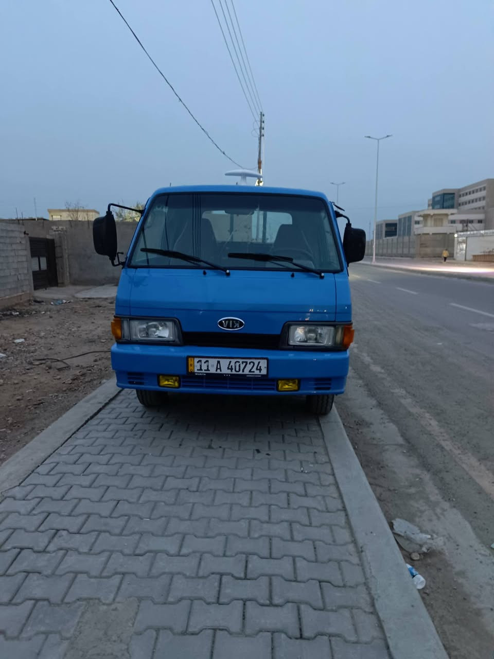 السلام عليكم كيا 94 للبيع كهربائيات عامه شقاله دوشمه عامه كير واكسل وشاصي مكفولات سنويه لل30 تحويل مباشر مصبوغه عام مكان بغداد المعامل ***********
