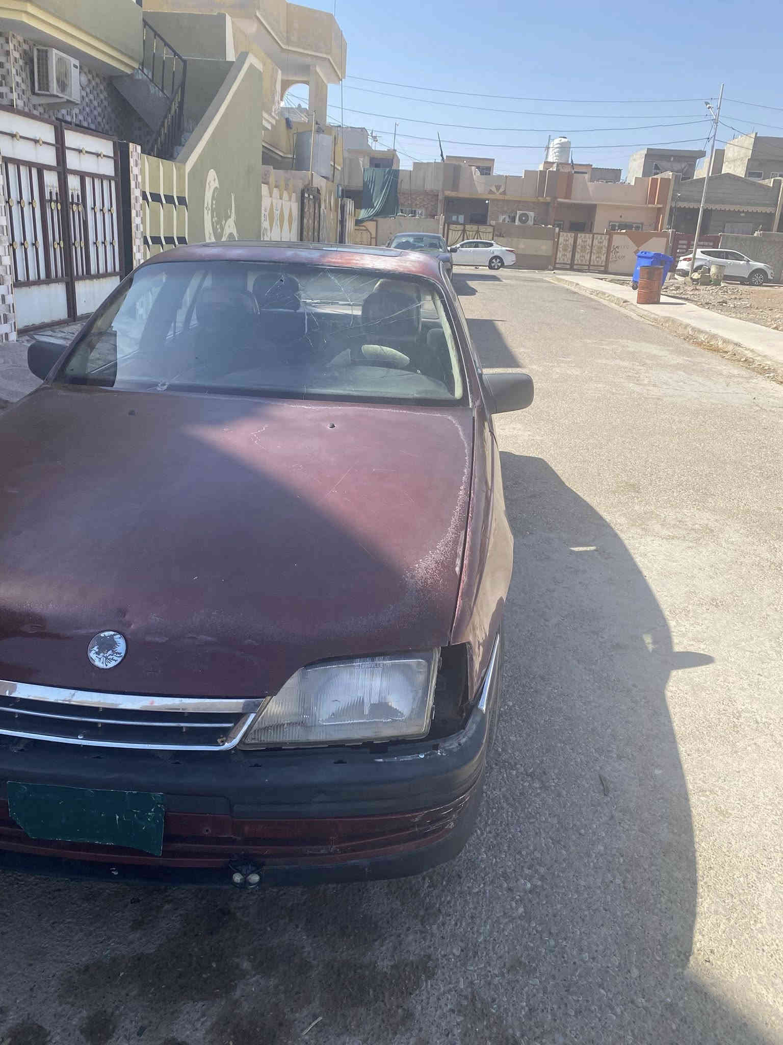 سلام عليكم لبيع اوميكا ٢٦ كير عادي محرك بيها صرف كابون بانزين بيها السياره شرط التحويل تواير الكهربائيات كلو شرط السعر ١٦ بلاش والله مكان السياره برطله 
***********
