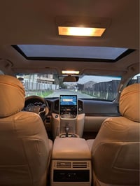 لاندكروز GXR • ٢٠١٩ • ٦ سلندر ٤٠٠٠