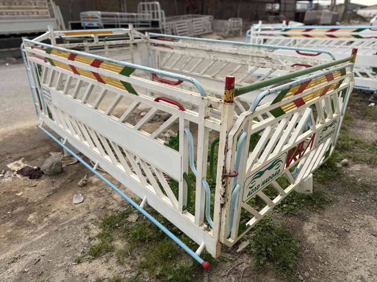 چەمچەی کیا بۆفرۆشتن بۆ  2700و3000دەبێ
سعری 375 دۆلار 

دەست کردی ئازاد حدادە 

شوێن هەولێر 

***********
