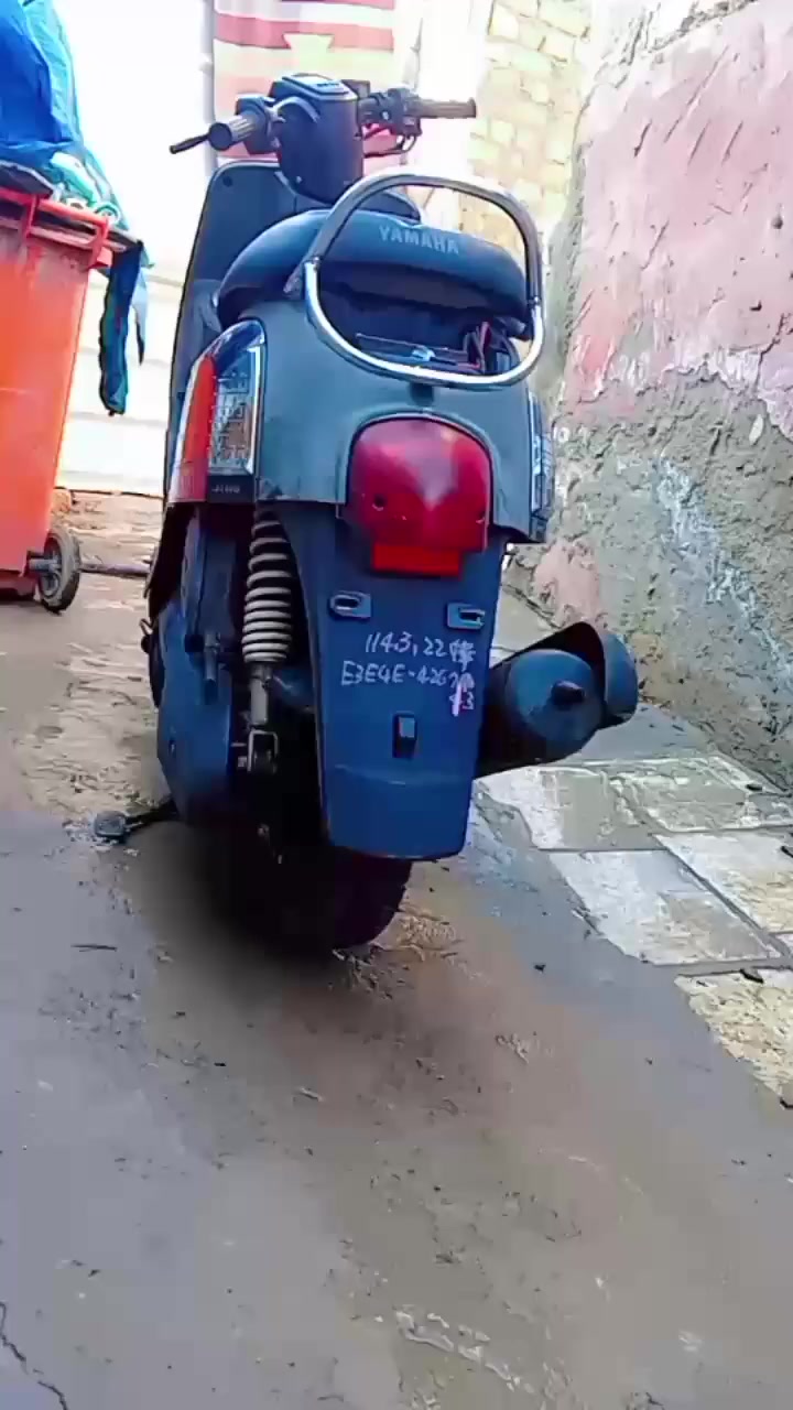 سلام عليكم ماكس بوليسي نوزل بلاد شرط الفحص توه نزله.  مستعجل عليه مكانه يم جامعه ذي  قار العرجاء سعر 850 وبيه مجال


**إذا كنت صاحب هذا الإعلان وتريد حذفه لأي سبب، رجاءا أرسل رسالة إلى الدعم الفني**