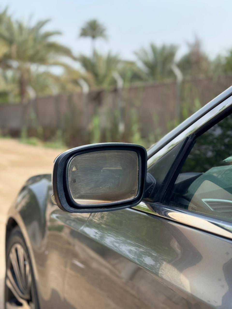 السلام عليكم أوباما أدوات فول مواصفات ما عدا الجنطه  كصه والباقي كاله عامه رقم  اربيل رقم انكليزي طبق الاصل اللون سلفر موديل 2014 مكاني بابل ***********
