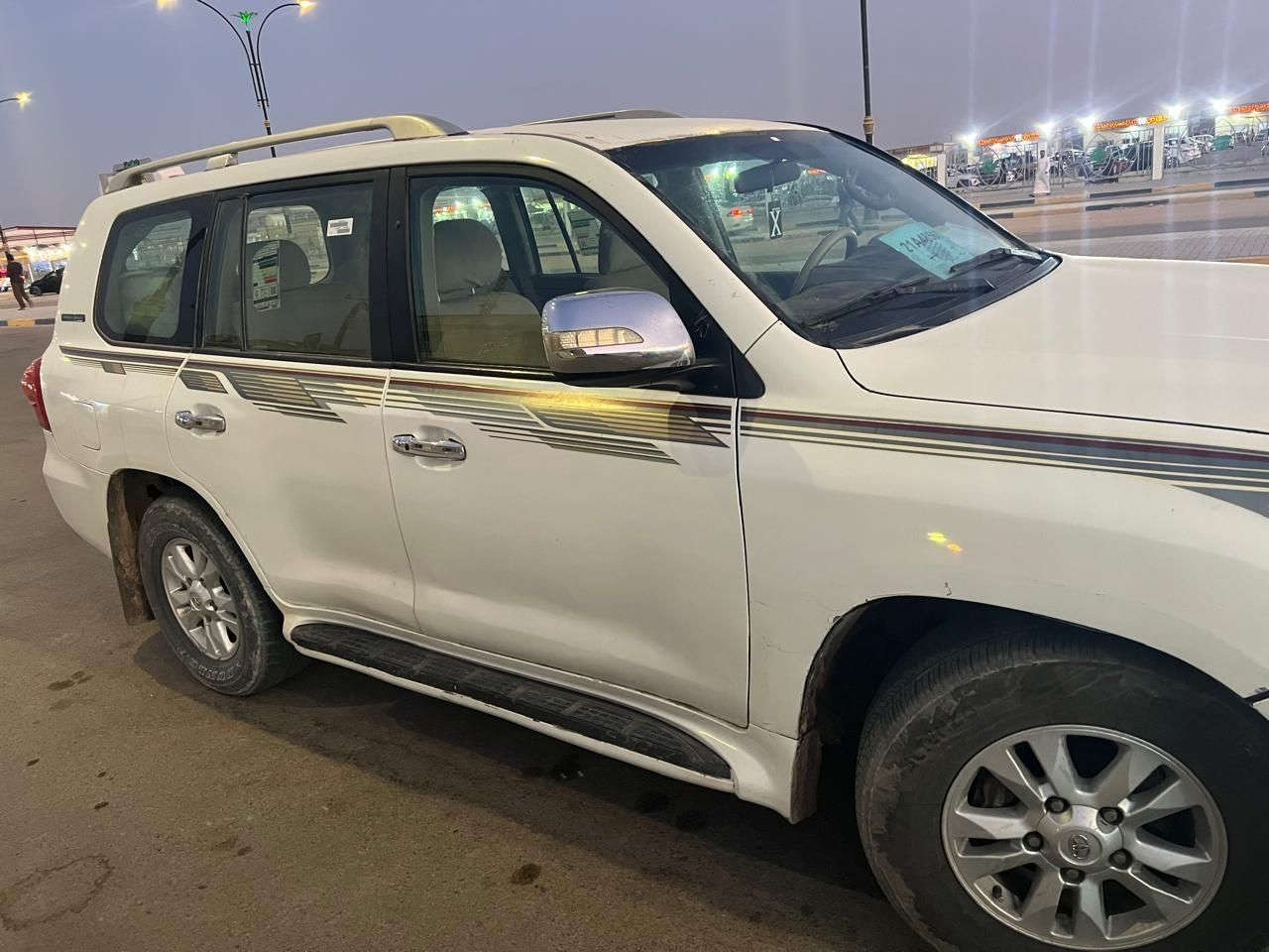 لاندكروز جكساره ٢٠١١ مكينه كير كفاله السعر ٢٢٥وبيها مجال رقمي ***********
