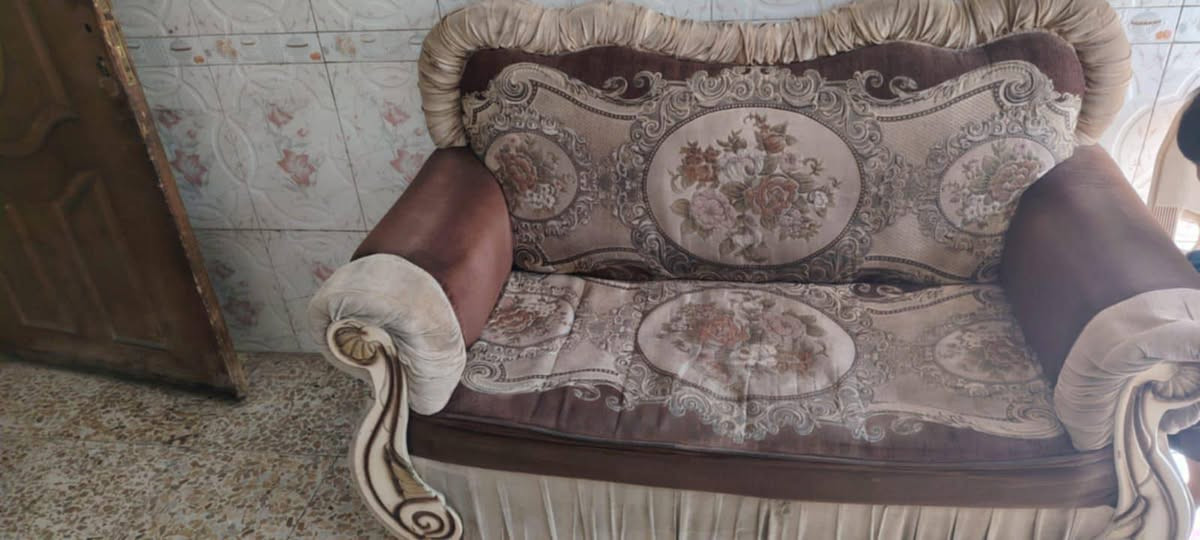 غراض مستعمله شغالات كلهن للبيع
للاستفسار التواصل مع الصفحه


**إذا كنت صاحب هذا الإعلان وتريد حذفه لأي سبب، رجاءا أرسل رسالة إلى الدعم الفني**