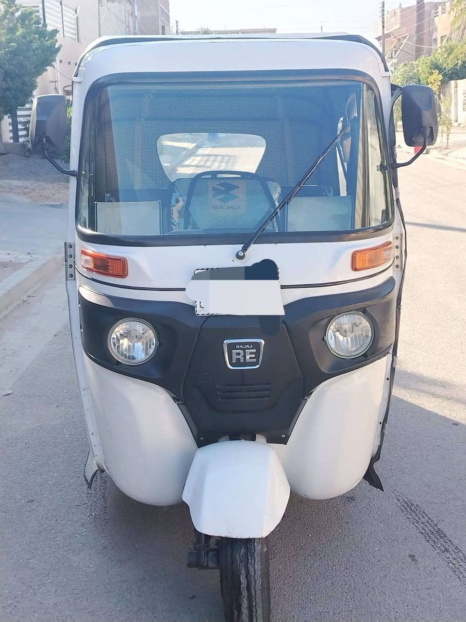 باجاج ٢١
تكتك باجاج ٢١ للبيع كلش حلوة ونضيفة/ رقمها انكليزي قطعتين /سنوية باسمي /جاهزة من كلشي /بيها بس رصعه بسيطة موضحة بالصور /مكينتها مجفتة جديد وجاهزة /السعر 8200وبيها مجال حق الجية /مكانها بغداد حي العامل/للتواصل ***********
