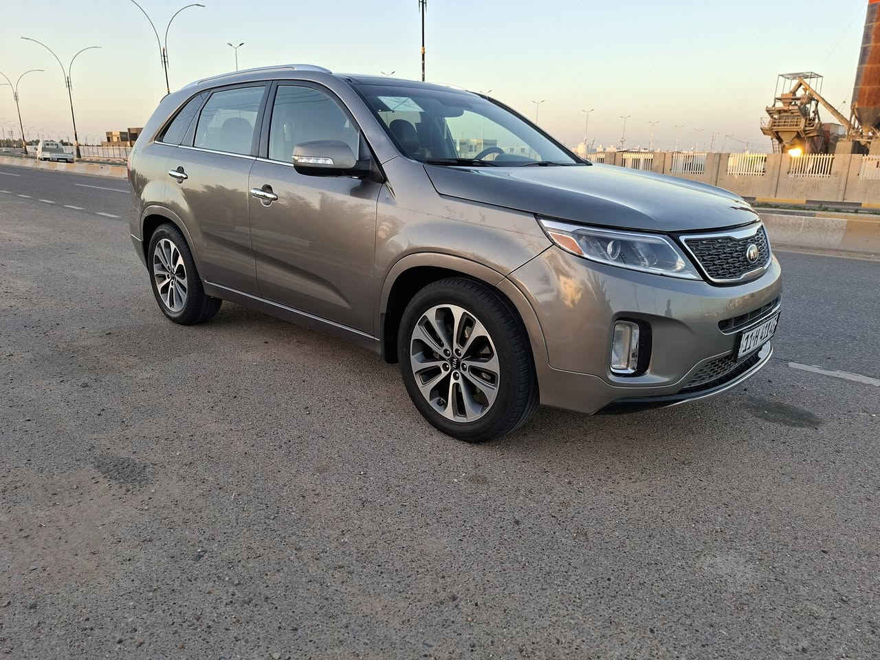 سلام عليكم سورنتو موديل 2014 رقم بغداد انكليزي بسمي سنويه لغايه 30 كير ومكينه كفاله حجم المكينه 6 سلندر 3500 حداديه جديده تبريد تدفئه كهربائيات كله شغاله تخم تاير جديد مابيه اي نقص السياره فول واحد عله واحد vip فئه SX فتحه سقف بنوراما 7راكب بصمه تشغيل بصمه ابواب وبصمه جنطه كشنات جلد كشن تدفئه تبريد كشنات كهرباء مري شفط اشاير مري رادار مري جانبيه شاشه كامره جنطه كهرباء حساسات خلفيه تحكم ستيرن لايت عدسه مانع انزلاق نضام اقتصاد بردات خلفيه بلاد وبعد بيه هواي مواصفات السعر 160 مكاني كربلاء للستفسار الاتصال برقم ***********
