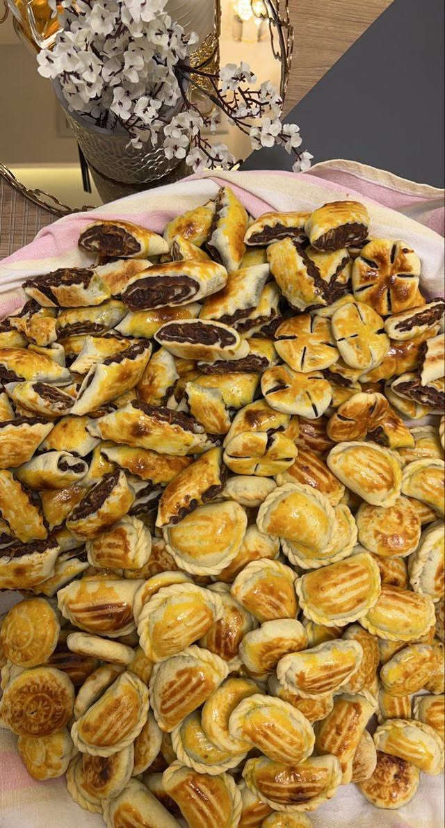 سلام عليكم توفر لحجز كليجه لعيد
لعيد م يحلى له بكليجه لعيد وايضاً توفر انواع تمر وحلقوم وسمسم ومبروش وخفيفي وليحب يطلب كميات قبل بوقت وايضاً يتوفر توصيل ونشتغل اصحاب محلات وشغل نضيف يوم بيوم وطريه وهشه ليحب يطلب مراسله صفحه الله يرزقني ورزقكم يارب 🌹 هذه باب رزقي يارب اتمنا دعمكم


**إذا كنت صاحب هذا الإعلان وتريد حذفه لأي سبب، رجاءا أرسل رسالة إلى الدعم الفني**