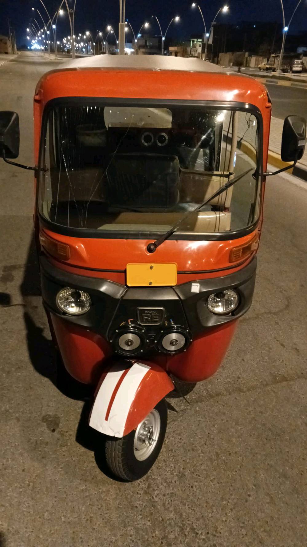 السلام عليكم عندي تكتك البيع موديل 22مكاني البصره القبله قرب سوق المصطر قرب حسينيت شيخ خليل المالكي