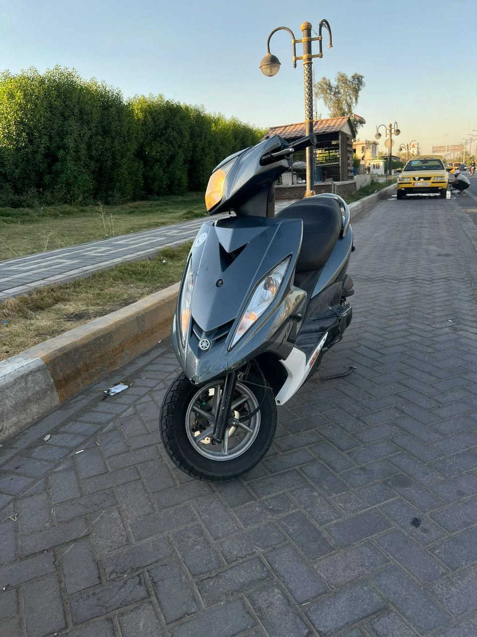 السلام عليكم جي تي ار برغي ممفتوح بيه بلاديه فيشتين تجي ياباني اصلي السعر 900 بيها مجال بصيط مكاني ساحة مظفر الرقم ***********

