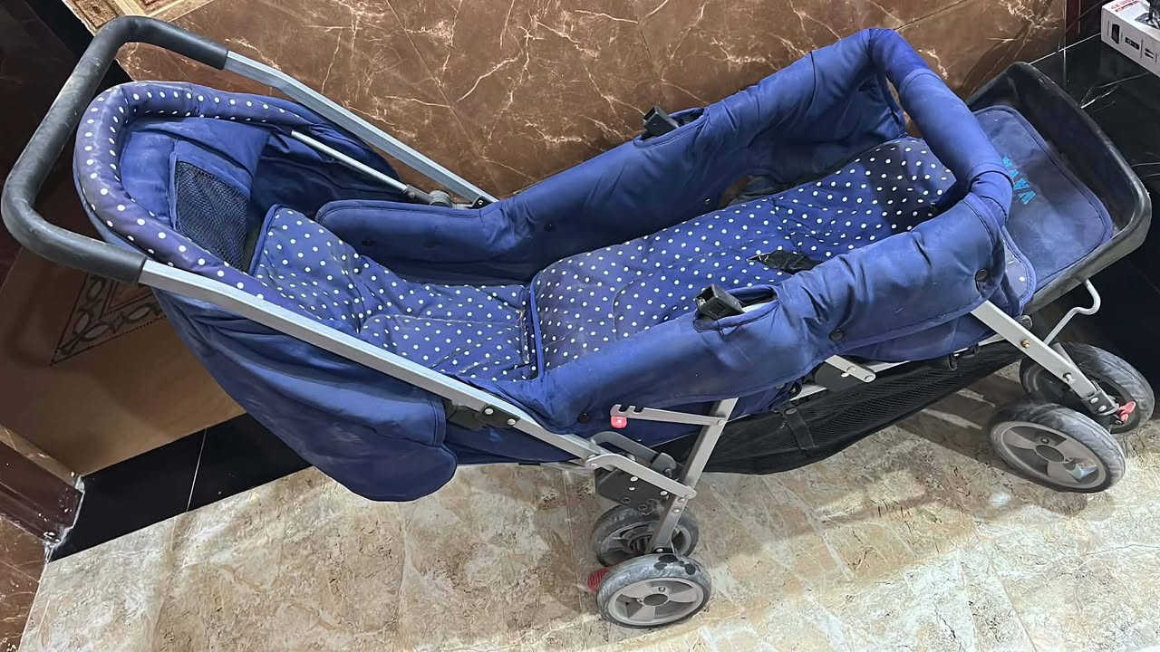 اغراض للبيع كلهم ب85وبي مجال بسيط ملاحضه العربانه نفرين العنوان حمدانيه


**إذا كنت صاحب هذا الإعلان وتريد حذفه لأي سبب، رجاءا أرسل رسالة إلى الدعم الفني**