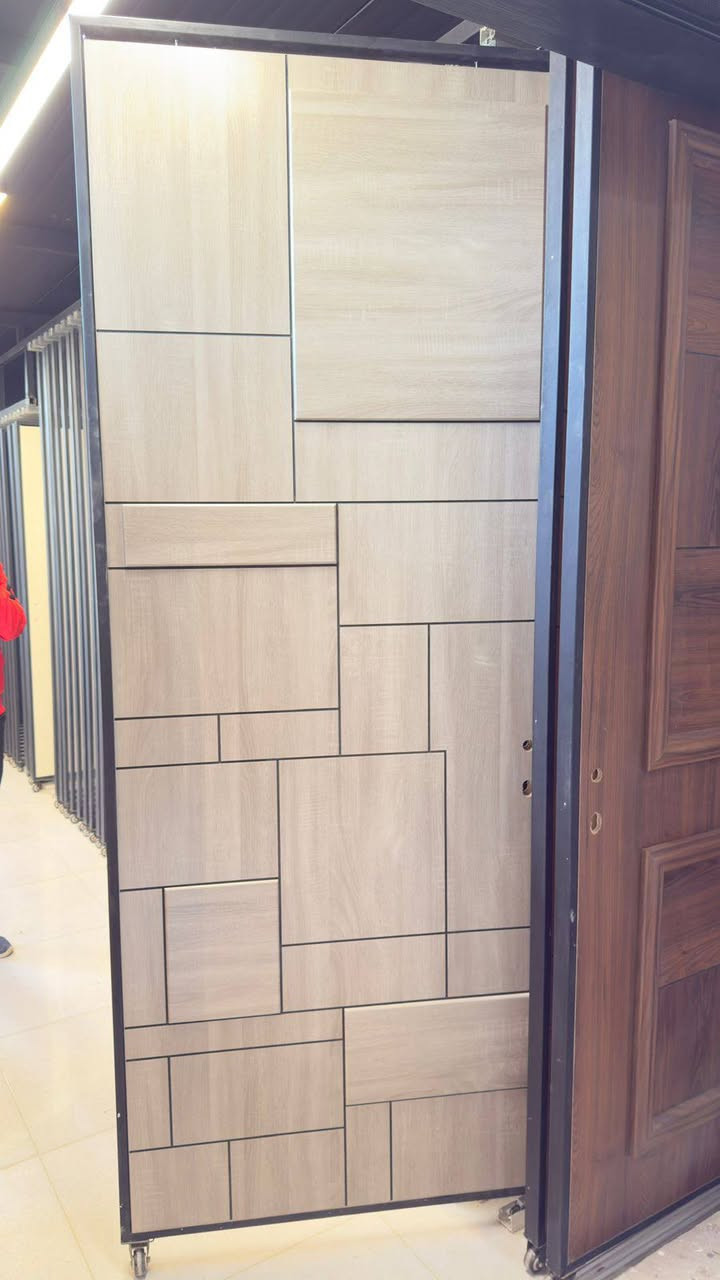 السلام عليكم
من رخصت الادمن 
زبائنا الكرام وصلت ابواب غرف نوم. تركيه درجه والى ضد الماء والرطوبه مع ضمان بشرط تركي 🇹🇷 متوفر جميع الالوان والديكورات واسعار مناسبه مع كادر فني لتثبيت الابواب ضمان بل عمل نعمل في المحافضات بابل وبغداد وكربلاء مع خدمه توصيل مجاني 
، ***********متوفر واتساب
