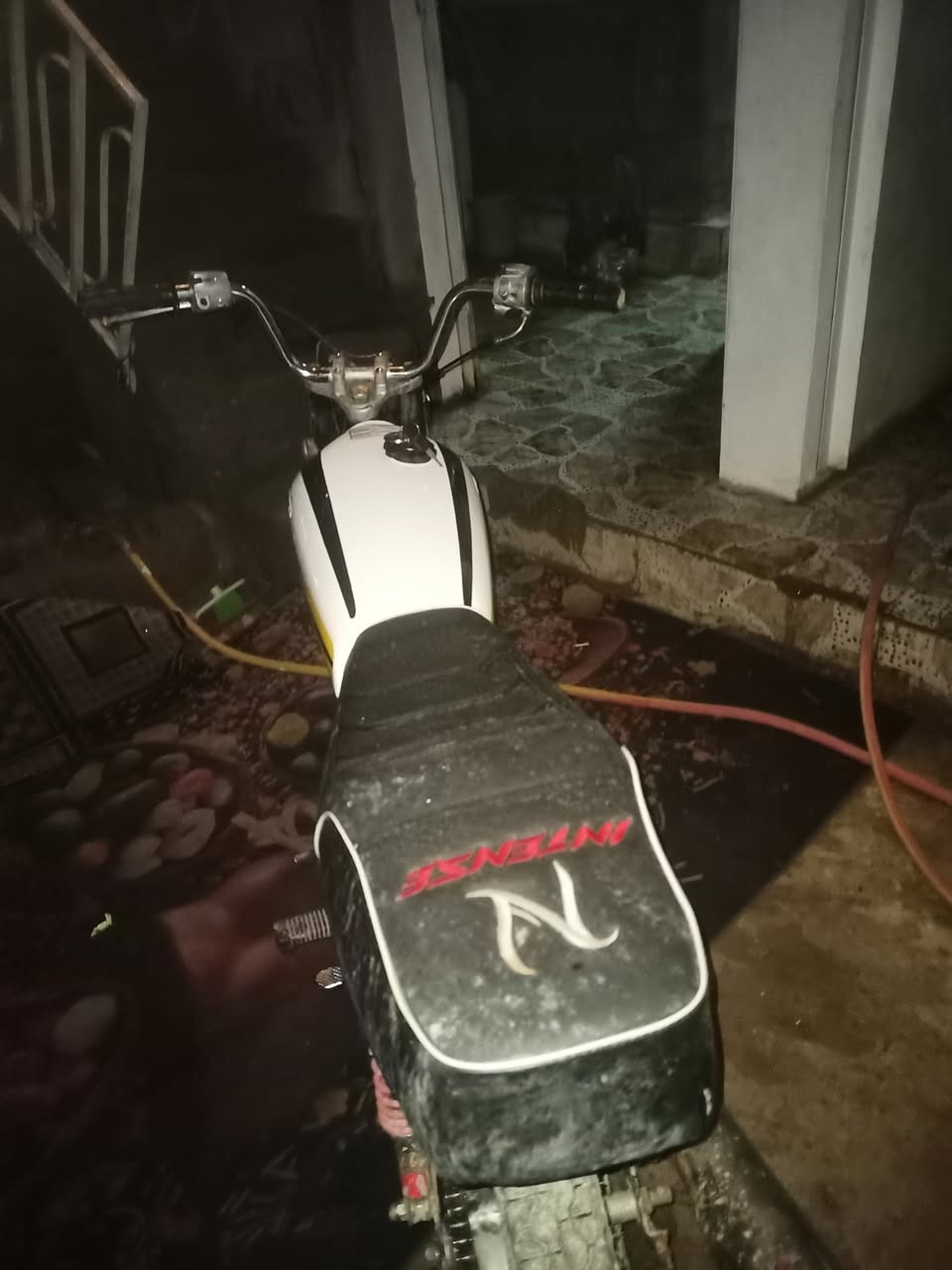 بارت للبيع مكينه شرط تحريكه أو معدل غراض كلها جديدا السعر 250 او بي مجال رقمي *********** بي وتساب
