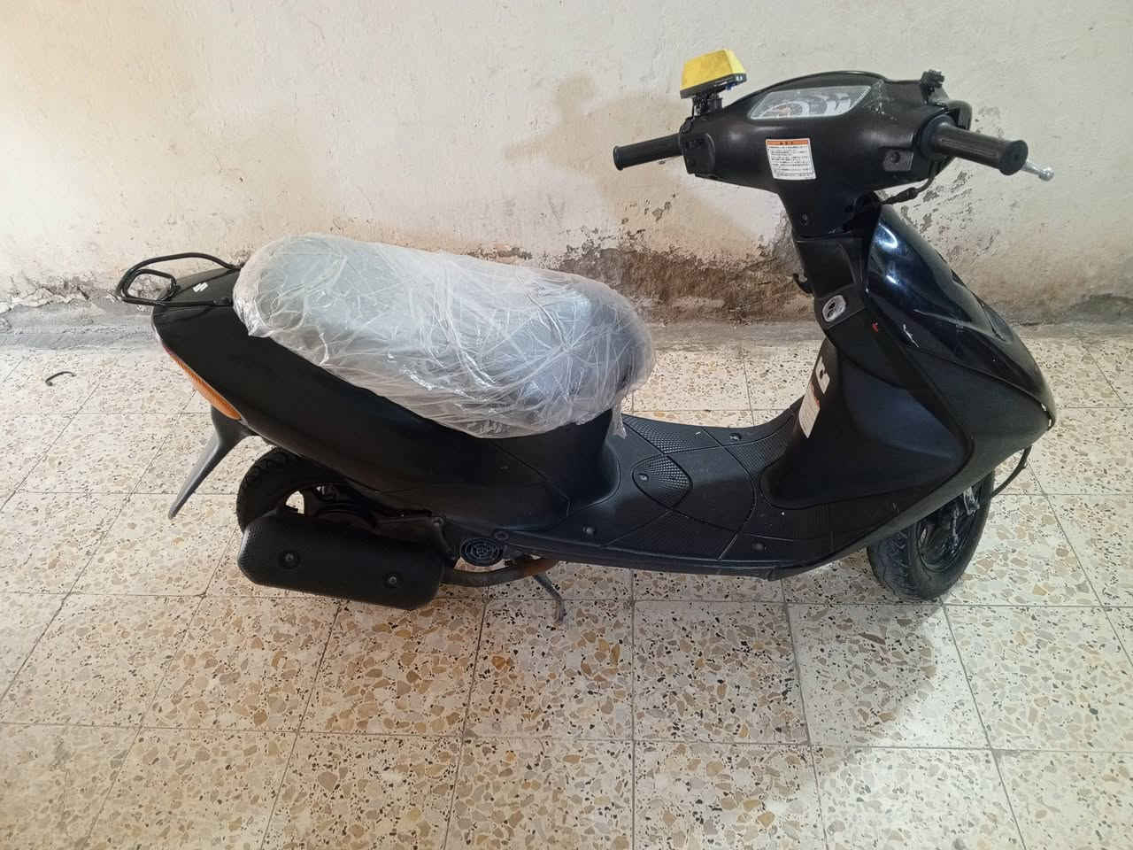 سلام عليكم دراجه ساسوكي للبيع نضيفه مفتوحه مره وحده دراجه شغله كهربائيات كله  سعر خاص *********** بس وساب بي
