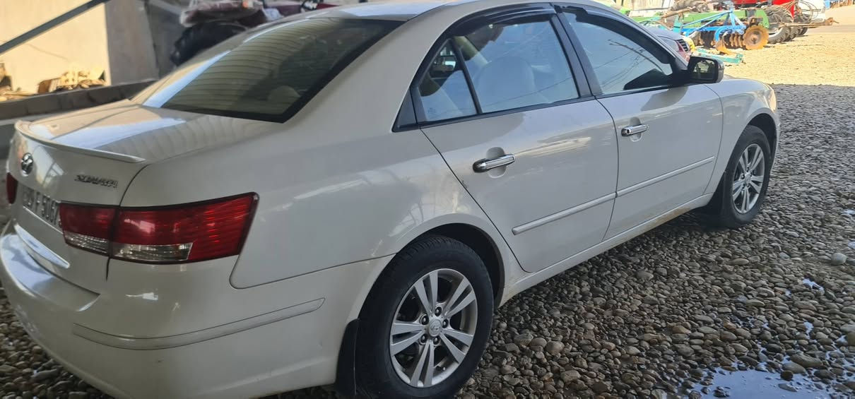 البيع سوناتا موديل ١١ خليجي رقم واسط دولي شرط تحويل سياره فول مواصفات محرك 2000 سياره جاهزه مكاني واسط الزبيديه/ سونار موجود *********** ///***********
