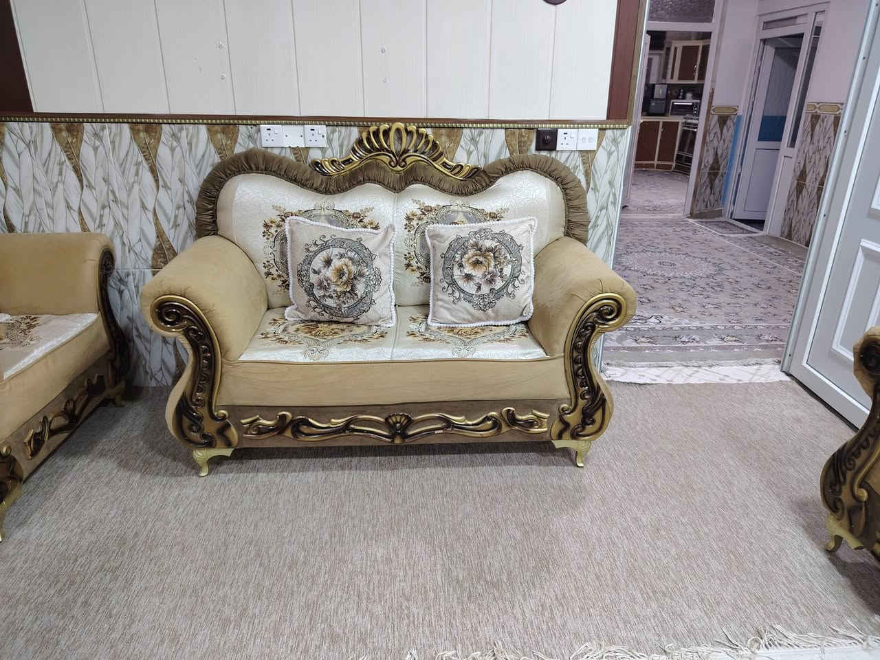 بوفڕۆشن دەستکڕد تڕکێ 15نەفەڕێ لەڕزگاڕێ
750مەعالمە تێاێە
***********
