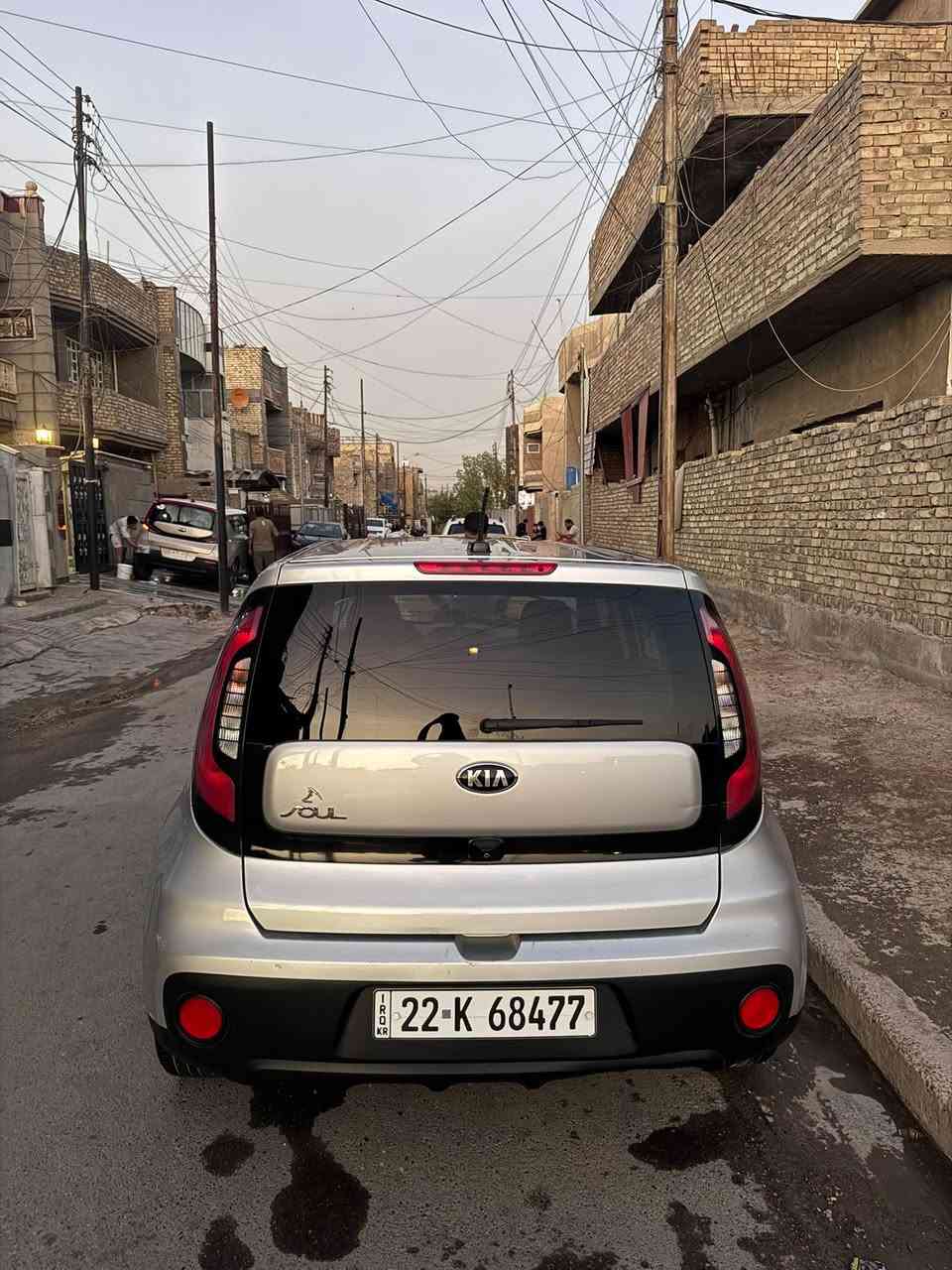 السلام عليكم كيا صول 2019 للبيع وارد امريكي محرك 1600مكينه كير كفاله تبريد شغال ماشيه 88ميل ضرر السياره باب السايق والباب الخلفي وصار بيها طخات هنا بلعراق يعني السياره صبع عام السياره باسمي رقم اربيل السياره يرادلها بس ترتيب السعر المطلوب 95 وبيها مجال بسيط للاستفسار الاتصال ع هذا الرقم ***********
