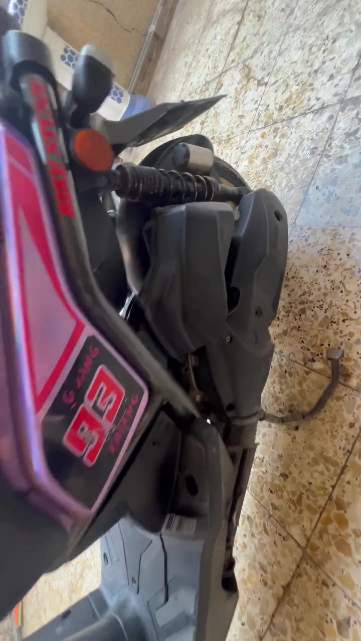سلام عليكم سكنس جبلي للييع دراجه حلوه نضيفه بيه تزويد كلاجات بريكات قبق فلاوبن قطره تاريرات جديده كفرات ختومات اصليه مال شركه اطيك مكينه بيه ضمان اذا وكفت بشارع ترجع دراجه محتاج وراي ابيع مكان بغداد المدينه سعر مليون و***********
