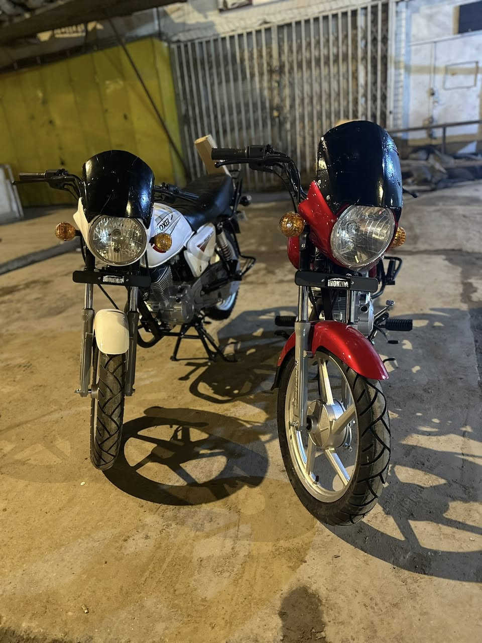 تم وصول دراجات نارية نوع بوكسر لون احمر ابيضّ
سلف هندر موديل 2026 السعر 950الف دينار تاير الخلفي جبلي 
العنوان الحلة باب المشهد مقابل بانزين خانه 
لصاحبه معرض الأستاذ عباس جابر (ابو علي)
الاستفسار ***********
