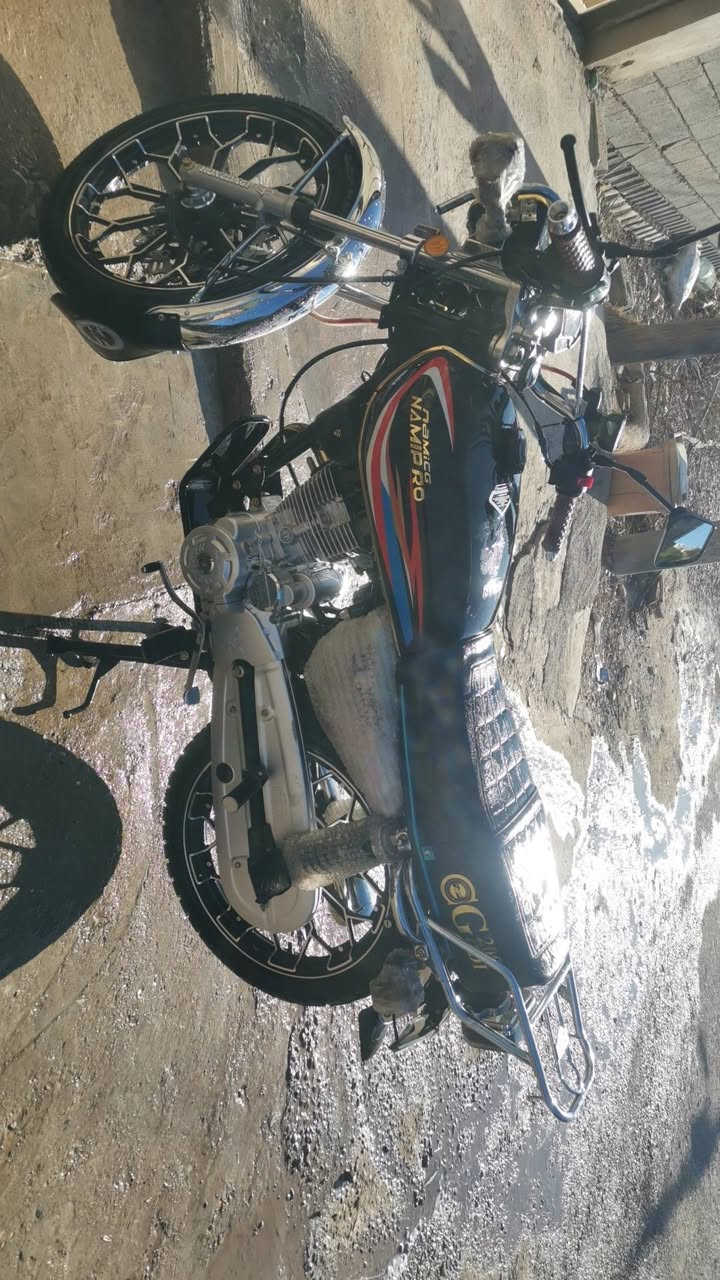 دراجة نامي برو هونزدا باب اول نضيف كلش مابي عيب موديل 2025اوراق كامل بصمة و سويج اثنين موجود سعرة 750بي مجال قلیل *********** مکان کلار
