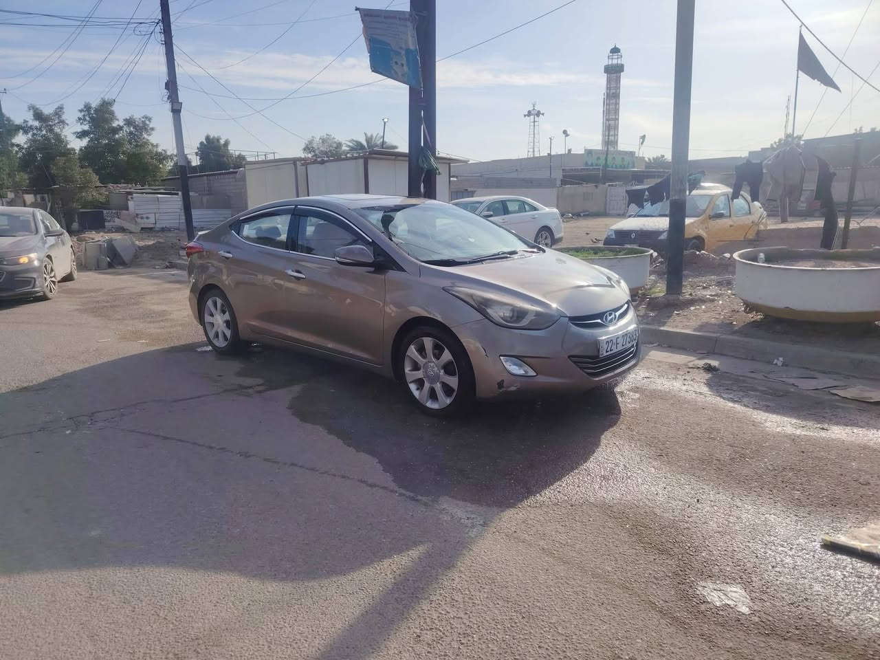 النترا  ٢٠١٢ خليجي محرك ١٨٠٠ دوش رقم اربيل جديد 
سياره بدون صبغ وتبديل بيها جراد بل قماره وبل جنطه 
كير مكيه مكفولات لاتبخير ولا تنقيص الكير جديد حاويه مشدود صدر كله جديد تخم تاير مابيها نقص السياره 
عارضها ٩٨ مجال بسيط مكاني بغداد الجديده
***********
