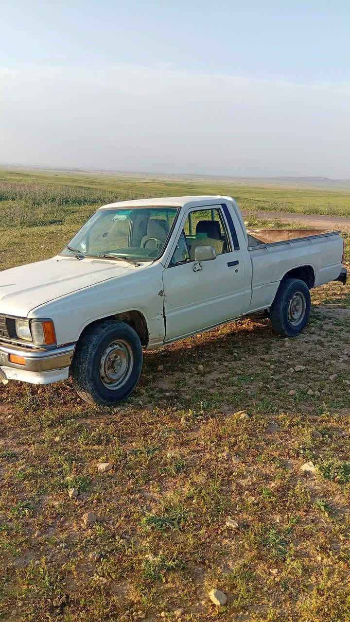 بكم كريسيده موديل 88شرط الطخم كير اكسن شاصي محرك كابونه بانزين رقم جديد نينوى بسمي السعر 45وابي مجال مكلف بالنشر هاذا رقم صاحب السيارة 
***********
