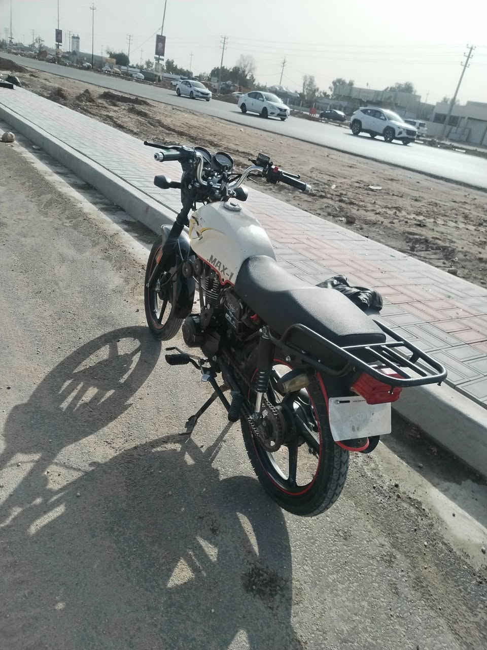 السلام عليكم دراجه سونك البيع موديل 2022 اوراق اصولي بجمه محور دايون محرك ما مفتوح *********** بيع مستعجل
