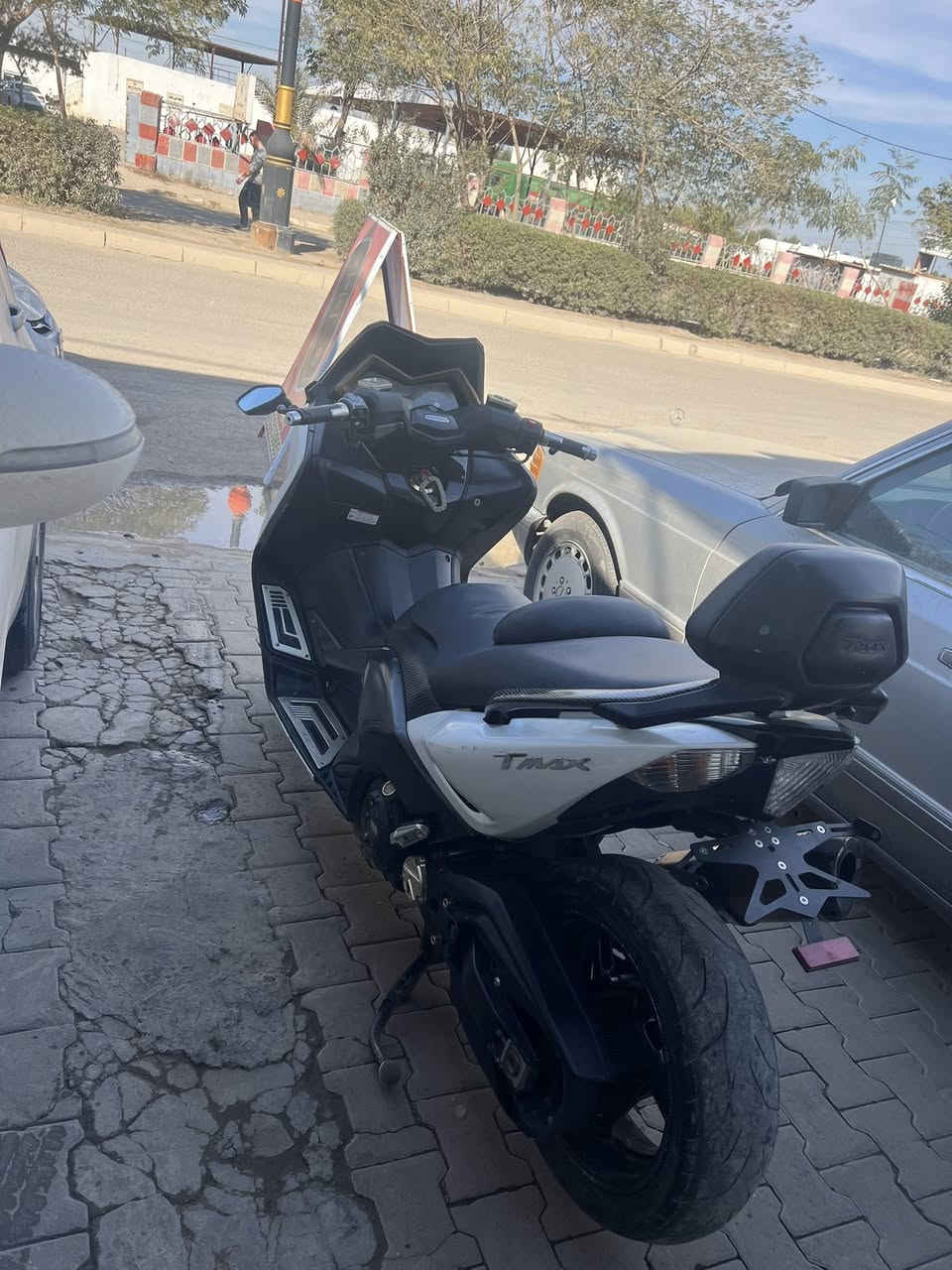 السلام عليكم من رخصت الأدمن المحترم
تي ماكس للبيع موديل 2014 مكينه 530  الدراجه مكفوله من كلشي كلجات امامي خلفي جديده واصليه الدراجه كامله من كلشي ومكفوله بس بيها نقوصات خفيفه 
الدراجه بدون رقم اكرر بدون رقم 
سعر الدراجه ((45 ورقه وبيها مجال حك الجيه)) 
مكاني ديالى بعقوبة 
للأستفسار أكثر اتصل (( *********** ))

