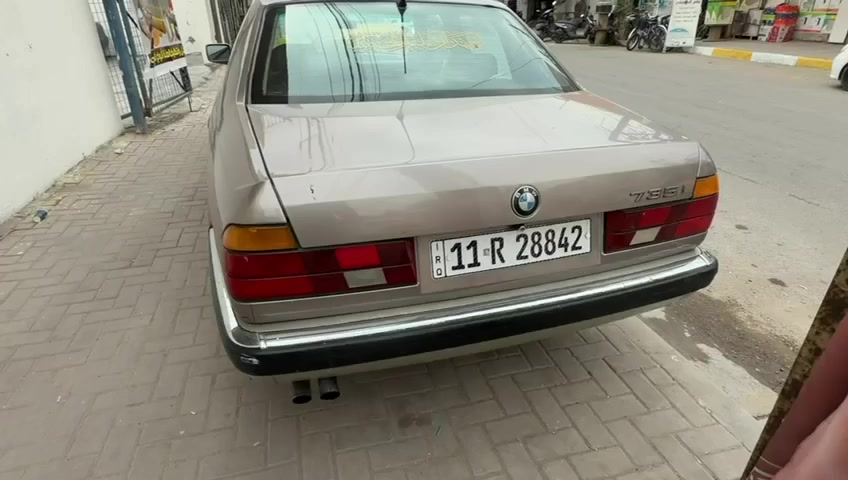 للبيع بيئم حجم 735 سياره محرك مكفول كير مكفول سياره داخل جلد كسن كهرباء سيارة جديدة رقم جديد بسمي مكان بغداد الكريعات سعر 60 هاذا رقمي ***********
