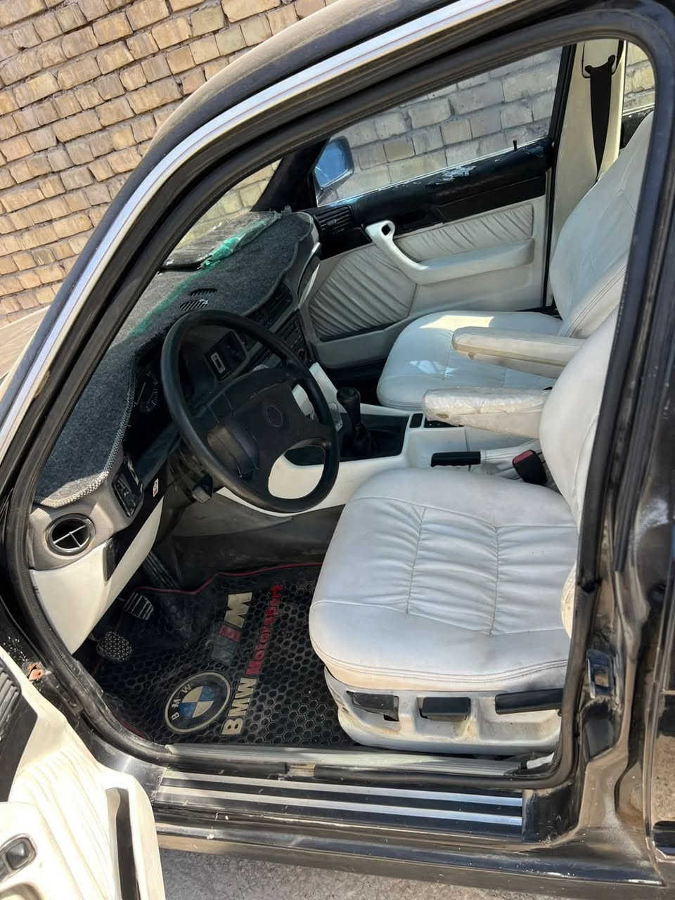 السلام عليكم
اصل ٢٥
بيها كير ومكينة 
٢٠ كير عادي شلعه ومعدل فول الفول
موديل ١٩٩١
نواقص بسيطة
سنويتها ٢٠٢٧
تحويل مباشر
***********
السعر ٥٥ ومجالها جداً بسيط
شباب يشهد الله مكلف بلنشر وماعرف تفاصيلها اتصلو بصاحبها وتامرون امر
مكانها بغداد التاجي حي الحسن العسكري
