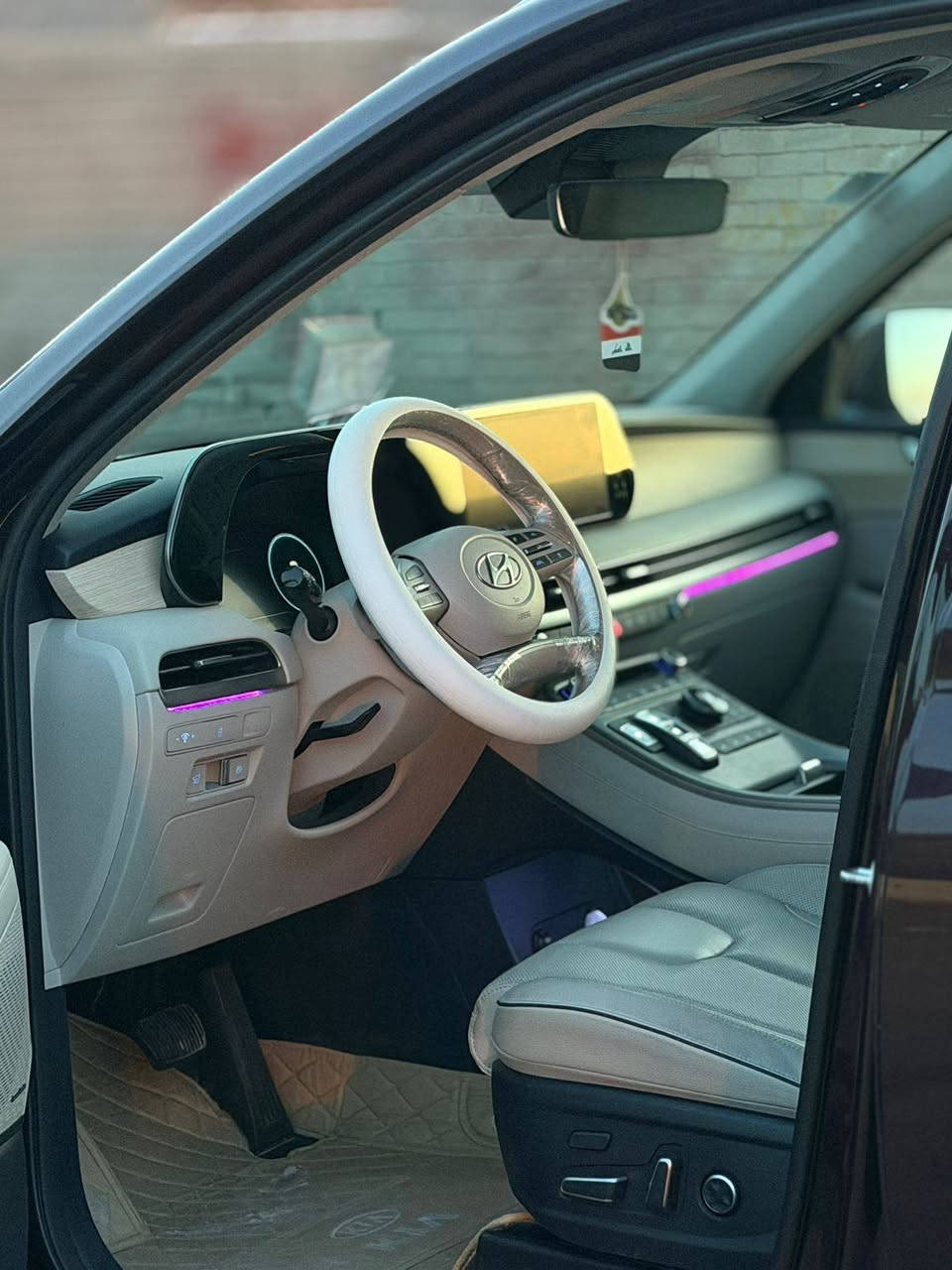 السلام عليكم للمراوس فقط مكلف بلنشر
هونداي (palisade) موديل 2024 لمتد وارد امريكي فول موصفات vib رقم شهداء بصره بأسمنا. حادث باب الجنطه نفسه تصلح كلش بسيط لا ايرباك ولا كلشي سياره كلش حلوه جديده للاستفسار مراوس باوباما حادث خفيف ***********
