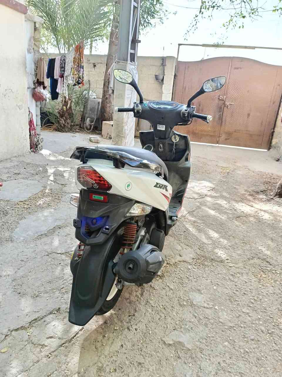 السلام عليكم
دراجة جيتي ار  GTR 
موديل 2013 كهربائياتها كاملة سلف 
السعر 1250 مليون وربع وبيها مجال 
متواجد خاص


**إذا كنت صاحب هذا الإعلان وتريد حذفه لأي سبب، رجاءا أرسل رسالة إلى الدعم الفني**