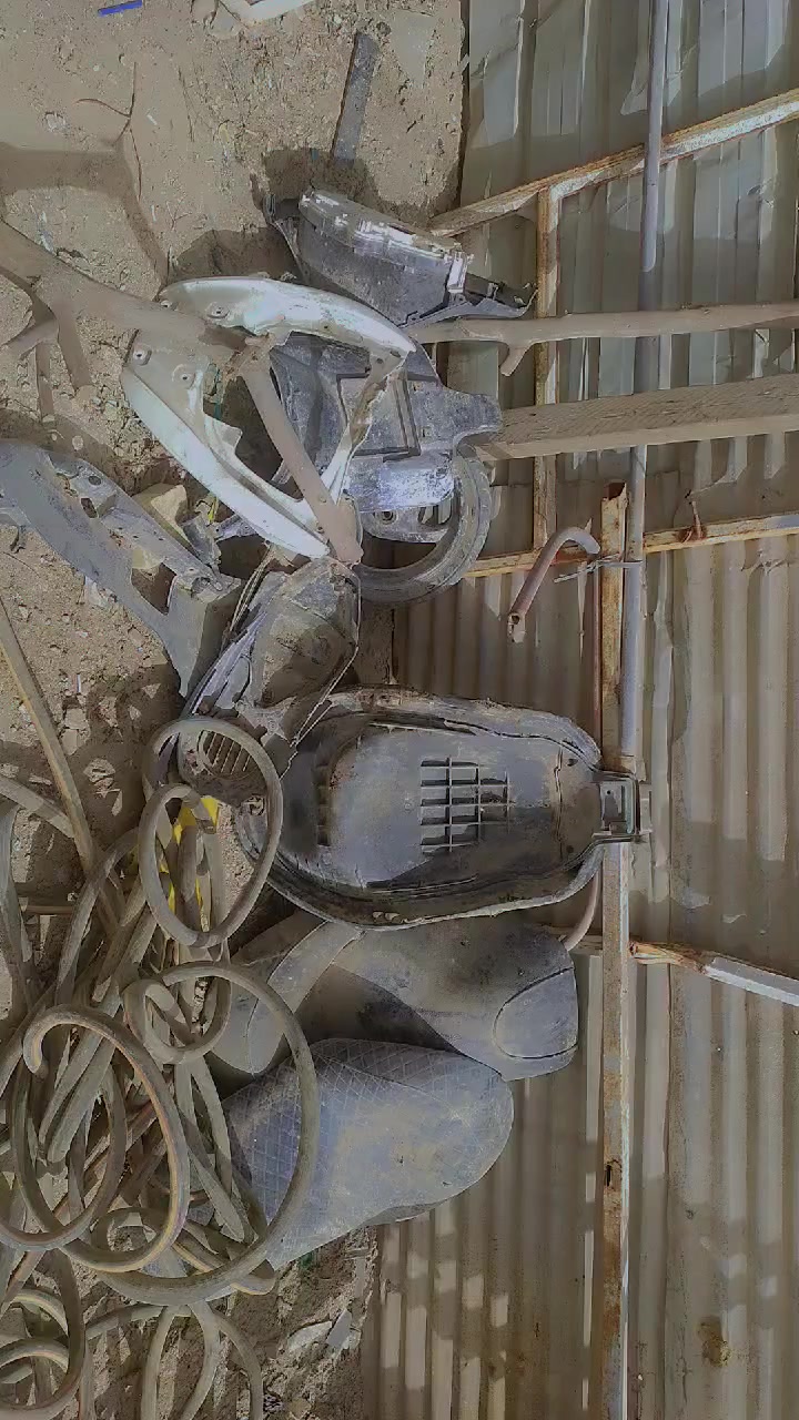 مساء الخير للجميع عندي هاي الغراض اريد ابيعهن اقفاصه او ميز جام بي مهداره قاعدت طباخ مالت دراجات ***********(
***********/////حله شارع 80مالت كربلاء سفينة نجات ثانيه
