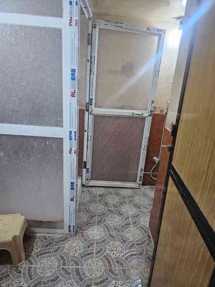 دار للايجار 

المساحه ٢٠٠ م طابقين  يحتوي على ثلاث غرف نوم،مطبخ،صالة،كليدور،صحيات داخلية وخارجية

الموقع//حي الاساتذه الثانية خلف شارع الحسينية 

قيمة الإيجار ٤٠٠ قفل

للاستفسار:***********
***********

مكتب الزركاني للعقار 
شارع ٨٠ قرب القبة الذهبية
بيع_شراء_تعقيب
