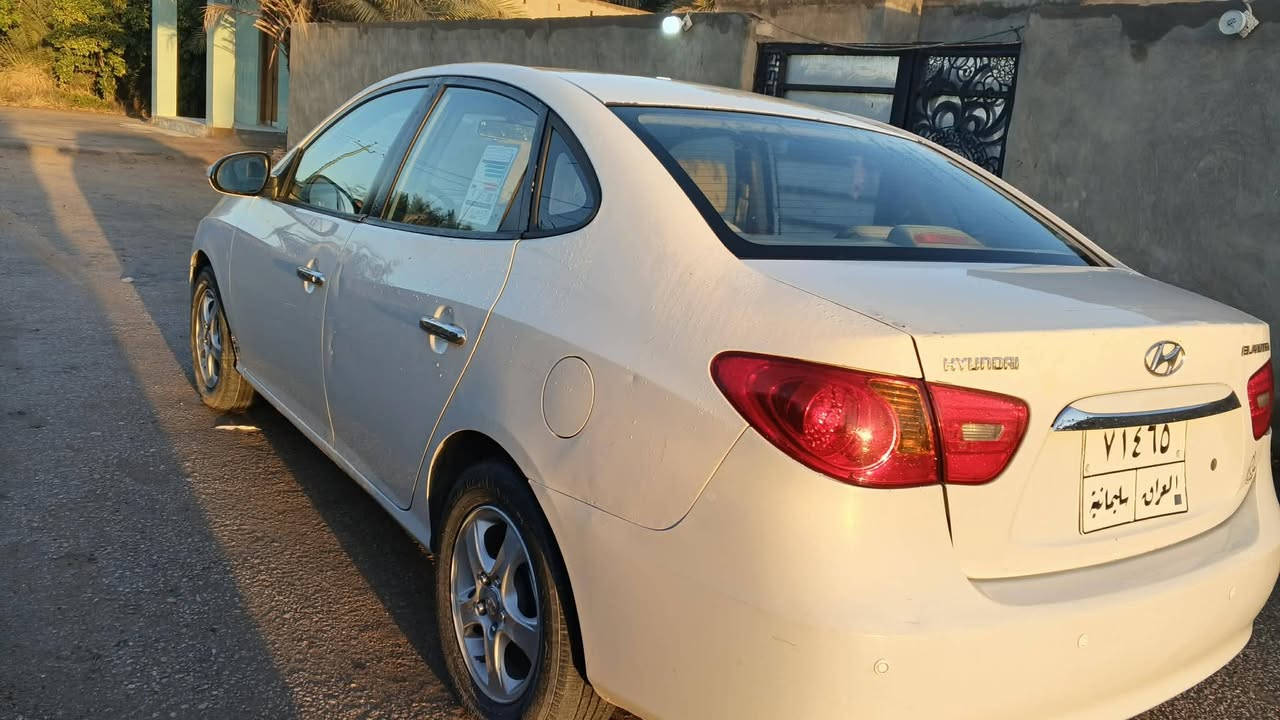 سلام عليكم
النترا موديل 10

تحويل وكاله حاضر

مكينة كير تبريد جيد

بيه اقل القطعتين صبغ بدون دواخل 

السعر 96 وبيه مجال العنوان النجف ناحية الحريه 

***********
