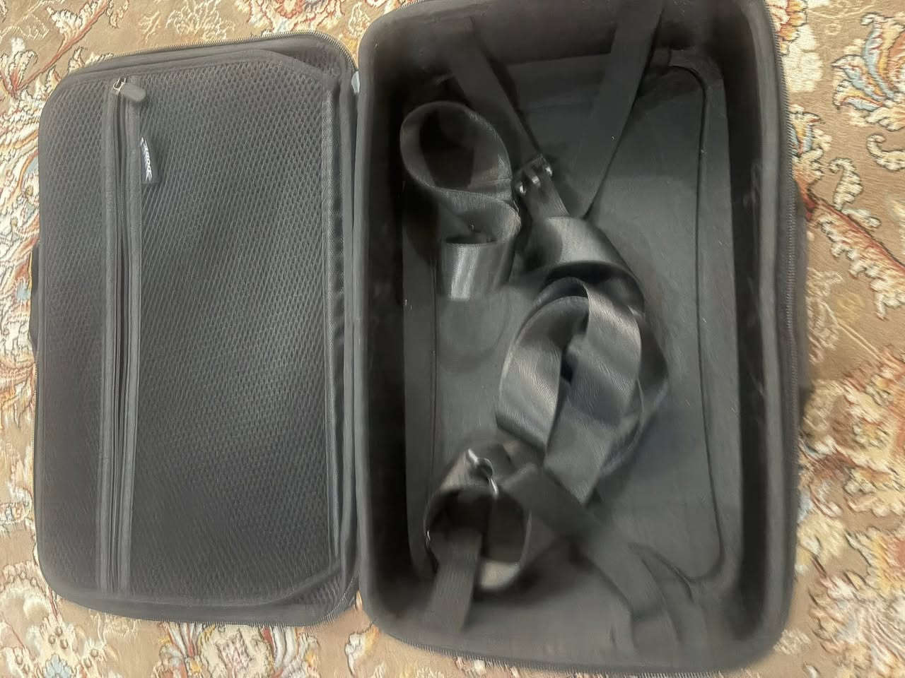 بليستيشن 5 سليم
الجهاز اخو الجديد ، استخدام كلش قليل وياه ستاند حته يثبت ع الحايط و استاند ثاني اذا تريد تخليه ع الميز 
الجها كامل هو و كيبلاته و جنطه تجي وياه مثل ما موضح بلصور 
كارتونه ما جبتها وياي 
السعر 700 الف قفل 
المكان : النجف 
توصيل ماعندي


**إذا كنت صاحب هذا الإعلان وتريد حذفه لأي سبب، رجاءا أرسل رسالة إلى الدعم الفني**