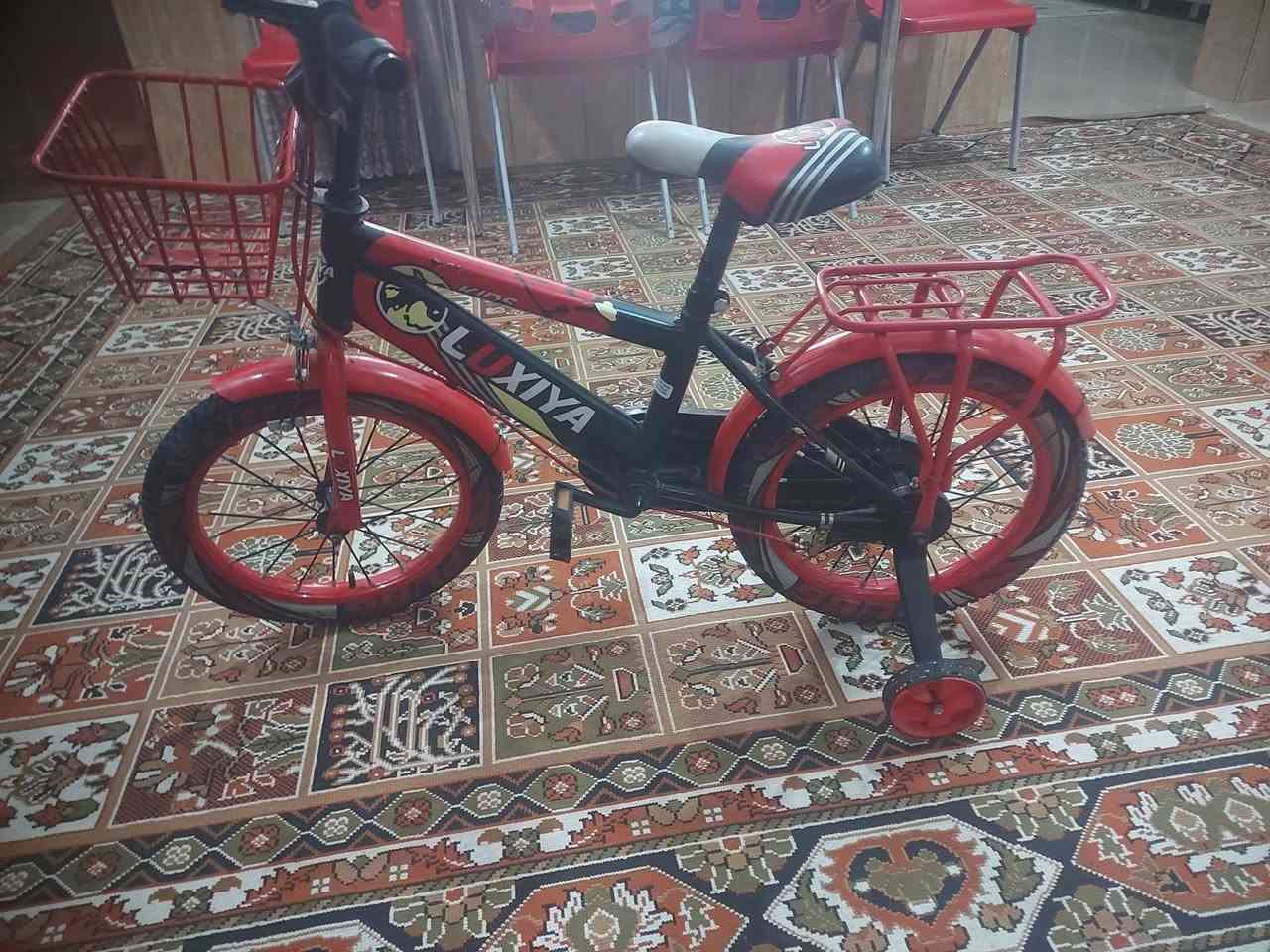 بايسل للبيع موجود بلسماوه سعره ٤٠الف بعده جديده وكلشي مابي مكانه بلسماوه
حي الشهداء***********
