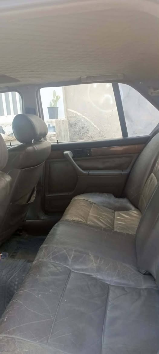 BMW 735 
موديل 1991 مكفوله من الضربه والكصه
مكينه وكير كفاله حداديه مضبوطه 100٪
تبريد ثلج 🥶 سنويه لل30 شرط المداور 
غرفه صاج ملكي سستم سماعات منضوكه زنون
السياره جاهزه من كلشي ترايك 240 واكثر 
تخم تاير جديد السعر 49 وبيه مجال 
مكان السياره النجف الاشرف رقم صاحب السياره 
*********** مكلف بلنشر
