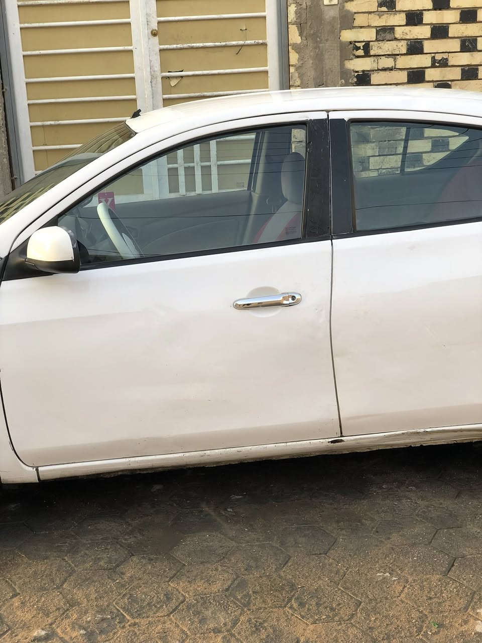 سلام عليكم نيسان صني 2014 بيها صبغ حزام اكفل فقط كص السعر 67 وبيها مجال المكان النجف مكتب الرشيد 
***********
