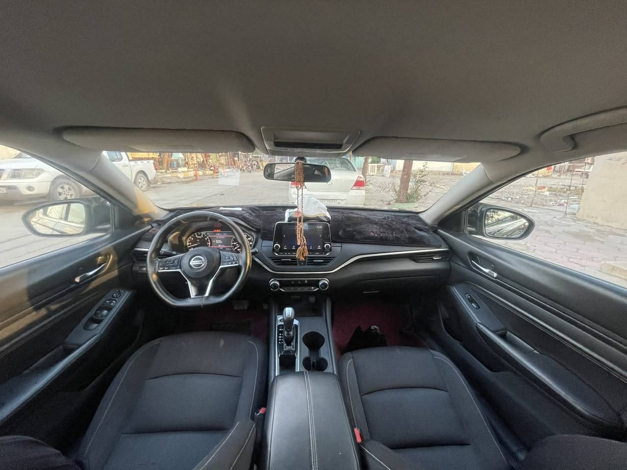 سەرەتا بەناوی خوای گەورە 
نیسان التیما مۆدێل 2019 
مواسەفات S 
رةنكي رةش 
١٤٠.٠٠٠کم ڕۆشتووە 
سەیارەکە يةك پارجة و نيوي پيوةيةي لة صونارةكةش ديارة ايتر باقي شتةكان بةشةرت 
رەقەم تازةية تاوةكو 2027
موشتەری تەلەفۆن بکە 
***********
كفري  📍 كيفري, ديالى
