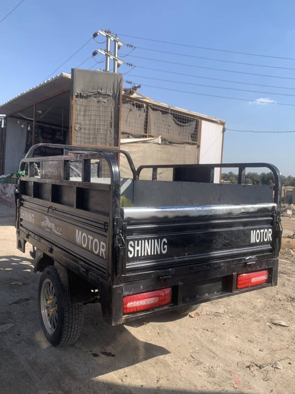 السلام عليكم 
للبيع 2018
مكفوله كفاله عامه 
ركبه شاصي مكينه 
أوراق أصولي 
ستوته مال جناي 
كهربائيات كله جديد 
مكانه بابل قضاء الكفل 
الشراي يتصل 
***********
