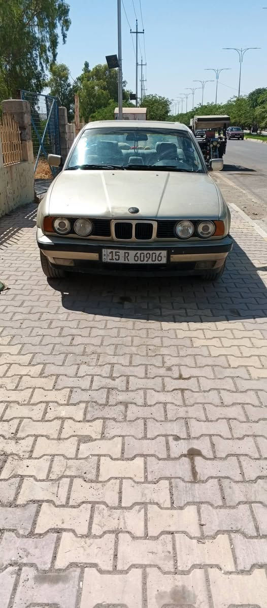 بي ام 520 كير اوتو فتحه سقف مكينه حداديه كله بشرط  تخم تاير موديل 1990مكينه جديده قبل شهر شديتها صقر 528 باسمي شرط التحويل مكان ديالى جلولاء للاستفسار ***********
السعر 55 وبيها مجال
بي ام 520 كير اوتو فتحه سقف مكينه حداديه كله بشرط  تخم تاير موديل 1990مكينه جديده قبل شهر شديتها صقر 528 باسمي شرط التحويل مكان ديالى جلولاء للاستفسار ***********
